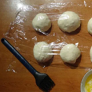 Фетир с кремом Махалябия (Feteer Meshaltet with Magalyabia Cream)