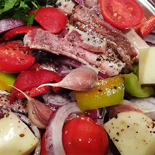 Кчуч - баранина с овощами (Armenian Lamb and vegetables in a clay pot – Kchuch)