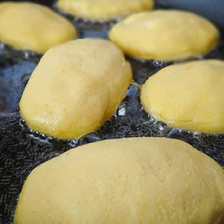 Мчади с сыром - чвиштари (Mchadi)