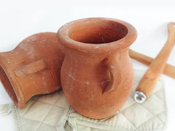 Глиняная посуда для пити (Clay Pots for Piti Soup)