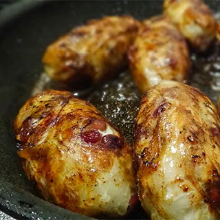 Абхазура (Georgian Fried Spicy Meatballs – Apkhazura)