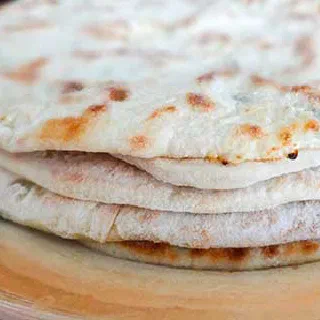 Чепалгаш (Chechen chepalgash – ЧIепалгаш)
