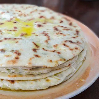 Чепалгаш (Chechen chepalgash – ЧIепалгаш)