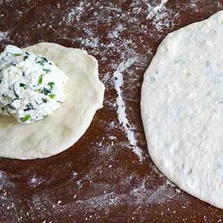 Чепалгаш (Chechen chepalgash – ЧIепалгаш)