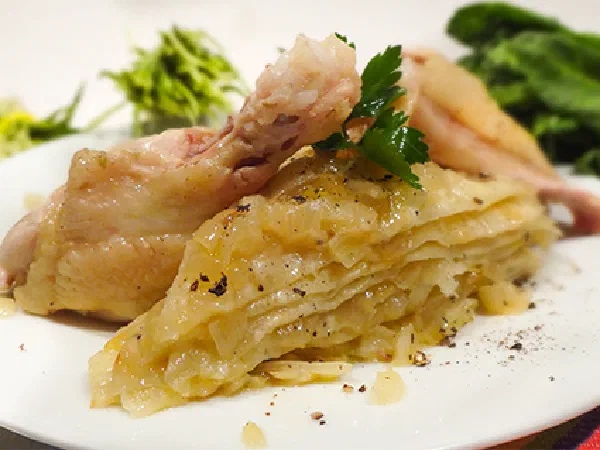 Чепалгаш с луком и курицей (Chechen Pancakes with Onions and Chicken – ЧIепалгаш)
