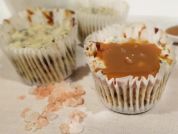 Чизкейки с Орео и солёной карамелью (Salted Caramel Oreo Сheesecake)