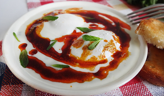 Poached Egg: Chilbir – ??lb?r
