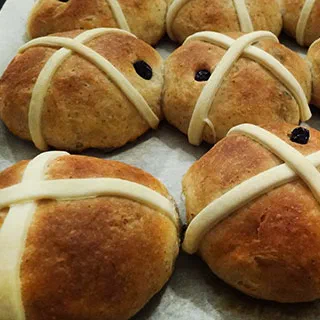Горячие булочки с крестами – Хот Кросс Банс (Hot Cross Buns)
