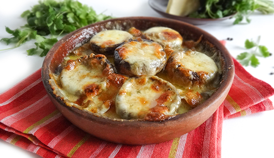 Mushrooms, Sulguni Cheese in Clay Pots – ???? ????