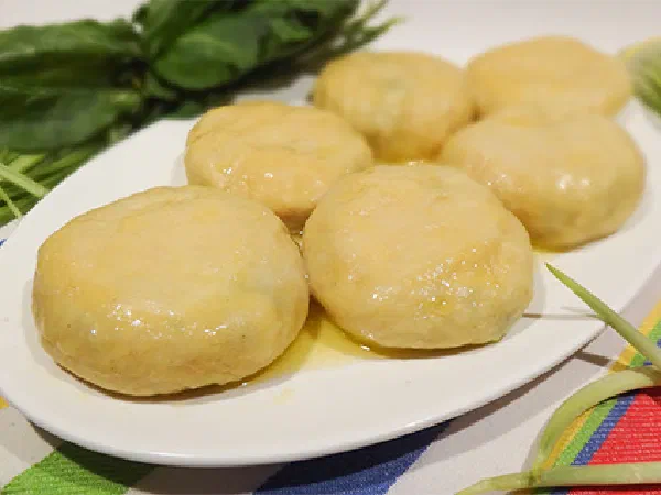 Холтмаш с черемшой (Chechen Dumplings with Wild Herbs and Cheese – ХьолтIмаш)
