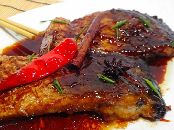 Хонг Шао Йю – рыба тушёная по-красному (Red Braised Fish – Hong Shao Yu)