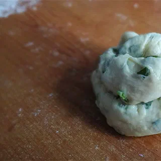 Китайские блинчики с зеленым луком (Chinese Scallion Pancakes)