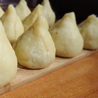 Кошинья – бразильские куриные крокеты (Brazilian Coxinha)