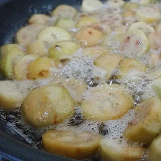 Крамбл с фейхоа (Feijoa Crumble)
