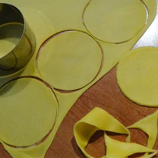 Креплах с курицей (Chicken Kreplach)