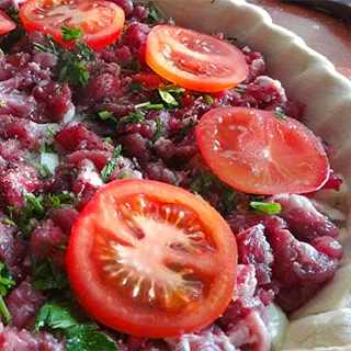 Кубэтэ (Krymchak Meat Pie)