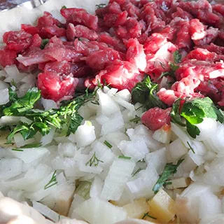 Кубэтэ (Krymchak Meat Pie)