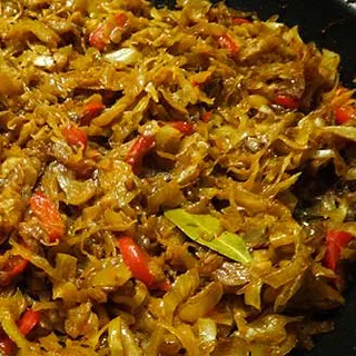 Кулебяка с капустой (Russian Cabbage Pie «Coulibiac»)