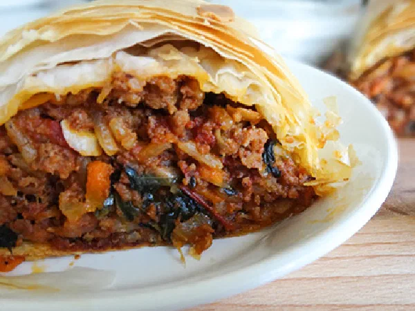 Марокканский рулет в тесте фило (Moroccan Roll in Filo Pastry)