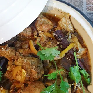 Марокканский тажин из курицы с солёными лимонами (Moroccan Chicken Tagine with Salted Lemons)