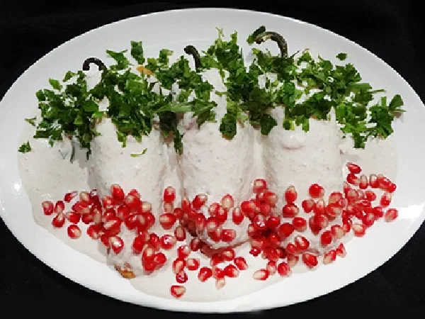 Мексиканский перец в ореховом соусе (Chiles en Nogada)