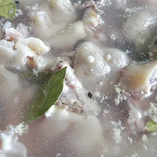 Можож – свиные ножки (Pickled Pork Legs. Armenian «Mozhozh» )