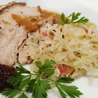 Октоберфест: швайнебратен и капуста (Oktoberfest: Schweinebraten, Krautsalat)