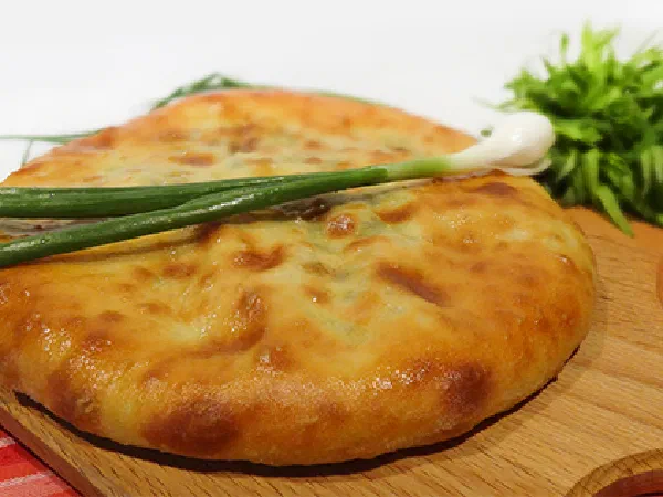 Пирог с молодым сыром и зелёным луком (Pie with Cheese and Green Onions)