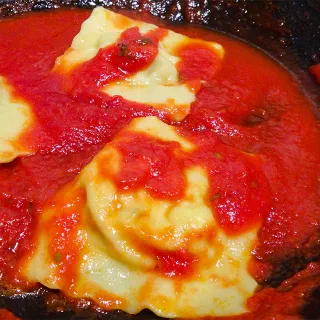 Равиоли с творогом, баклажаном в томатном соусе (Ravioli with Сottage Сheese and Eggplant)