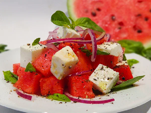 Салат из арбуза с сыром фета (Watermelon and Feta Salad)