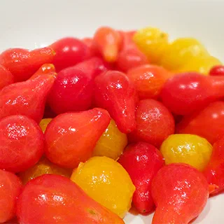 Салат из голеньких помидоров (Naked Cherry Tomato Salad)