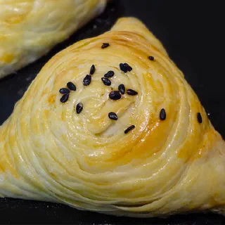 Самса с мясом (Samsa with Meat)