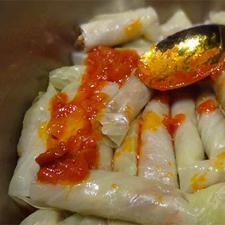 Сарма с бараниной и булгуром (Lahana Sarmasi)