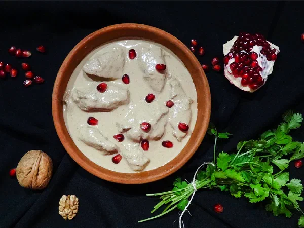 Сациви (Georgian Satcivi)