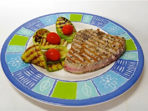 Стейк из тунца (Tuna steak)
