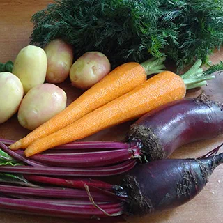 Суп «Ботвинка» (Beet Greens and Beet Soup – Botwinka)