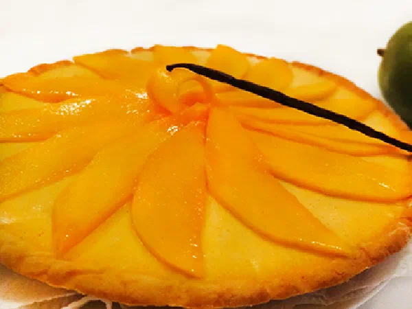 Тарт с манго и заварным кремом (Mango Tart)
