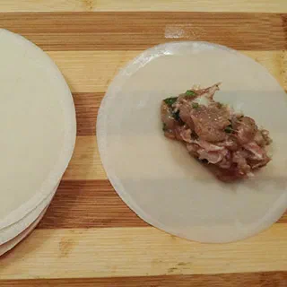 Цзяоцзы со свининой и креветками (Jiaozi )