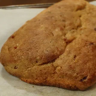 Творожный штоллен с ромом, изюмом и курагой (Quark Stollen)