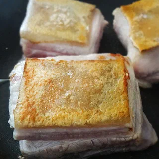 Тясю: тушеная свиная грудинка (Braised Pork Belly – Chashu )