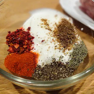 Усулу Искандер кебаб из рубленого мяса (Usulu Iskender Kebab)