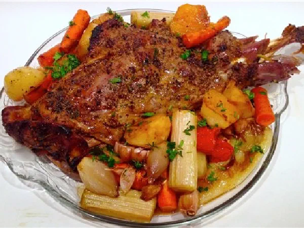 Запеченный молодой барашек (Baked Lamb)
