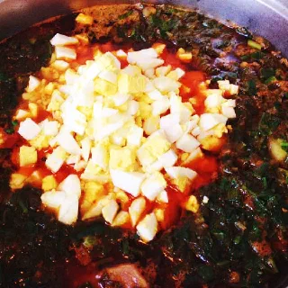 Зеленый борщ со щавелем (Green Borscht with Sorrel)