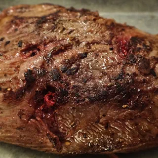 Жаркое: телятина с вишнями (Veal with Cherries)