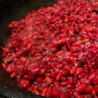 Зириш плов – плов с барбарисом (Pilaf with Barberry, Almonds and Chicken)