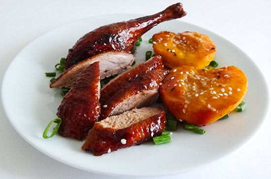 Утка с персиками в соусе Хойсин (Duck and Peaches with Sauce Hoysin)