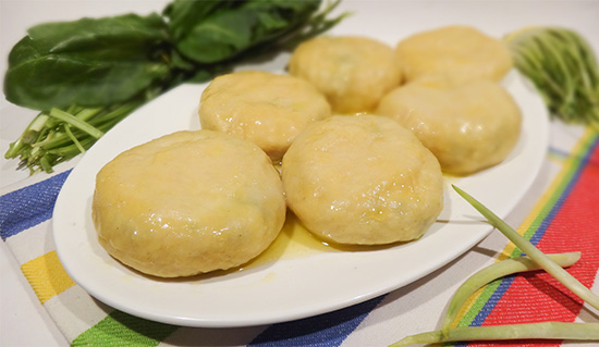 Холтмаш с черемшой (Chechen Dumplings with Wild Herbs and Cheese – ХьолтIмаш)