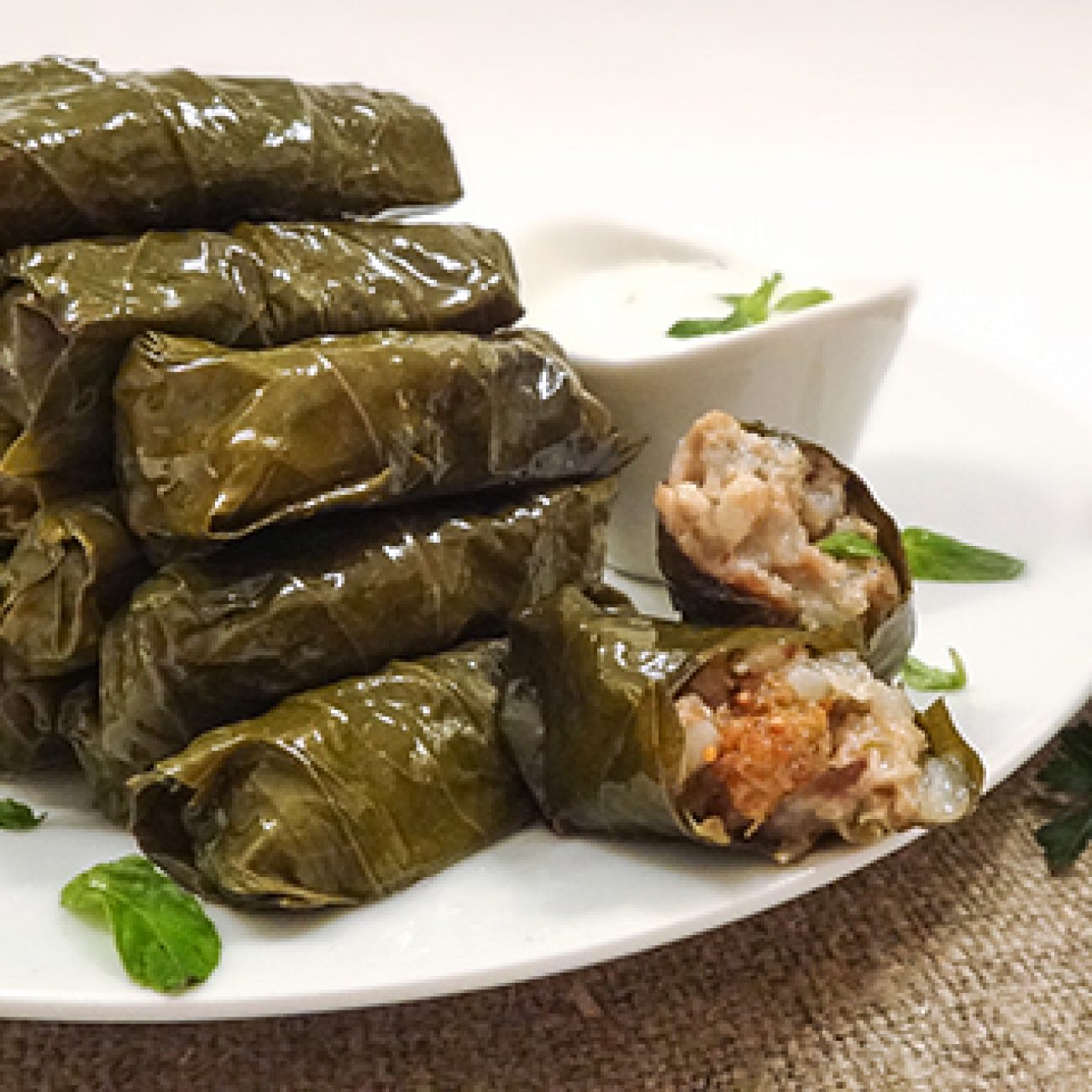 Долма с инжиром и индейкой (Dolma with Figs and Turkey)