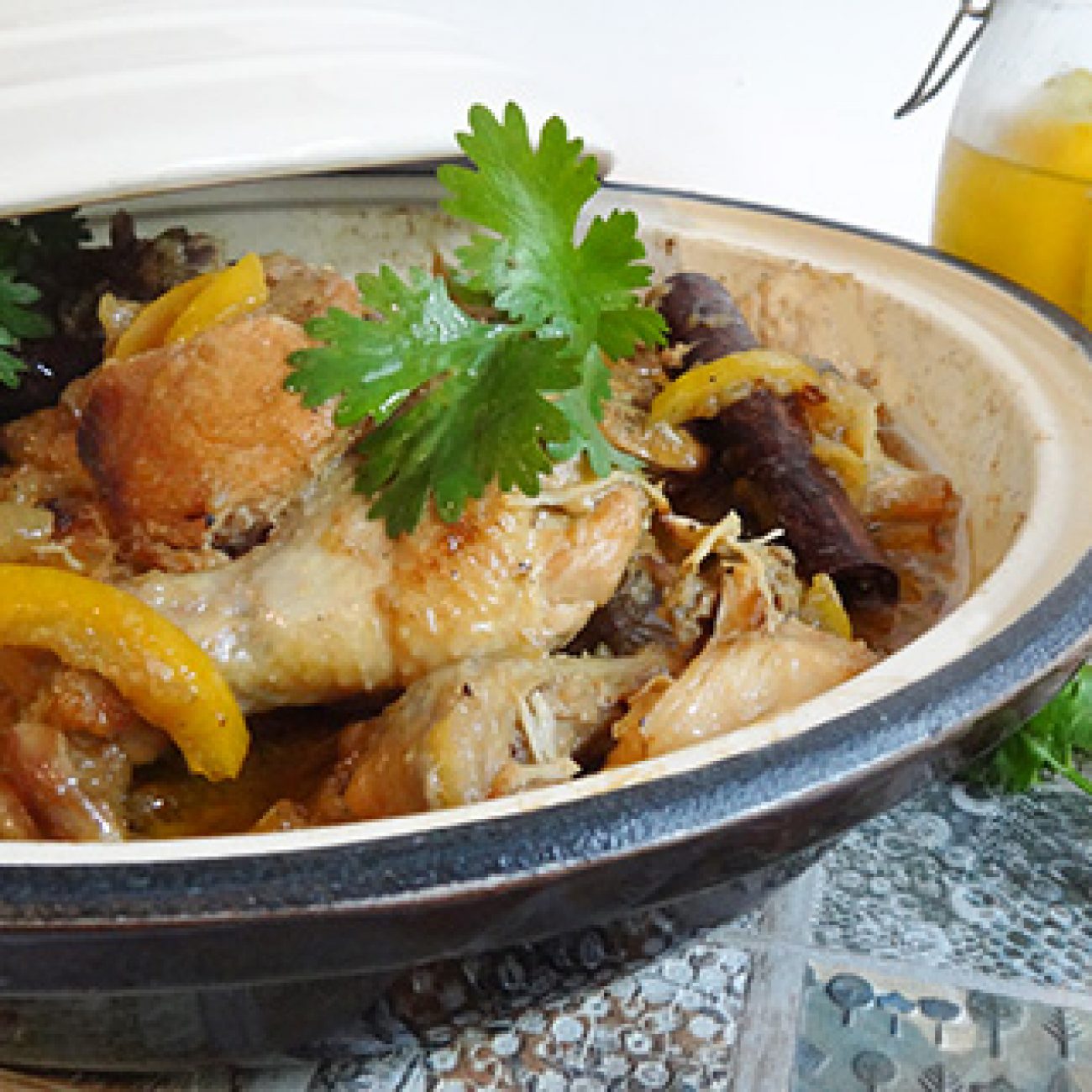 Марокканский тажин из курицы с солёными лимонами (Moroccan Chicken Tagine  with Salted Lemons)