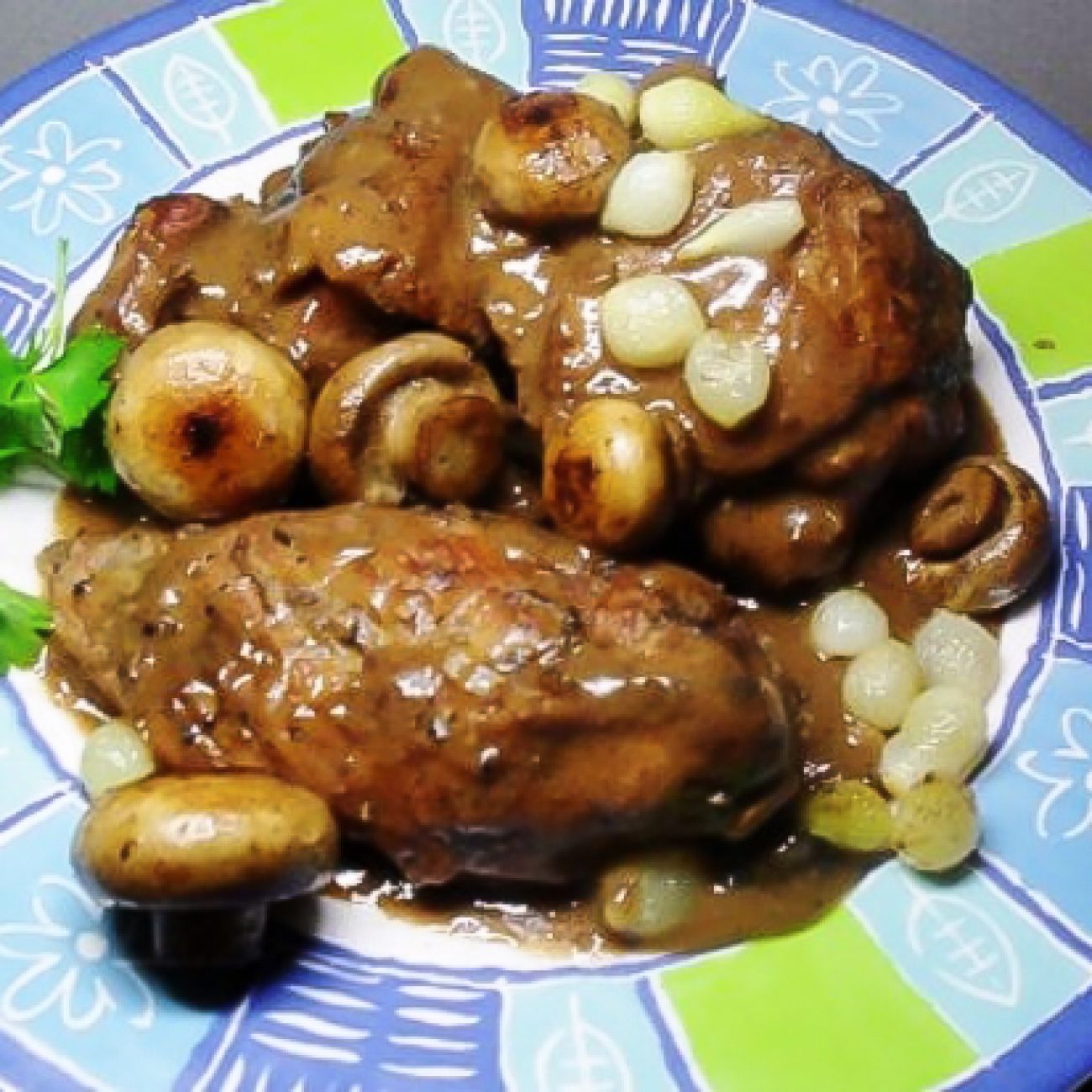 Петух в красном вине (Coq au Vin)